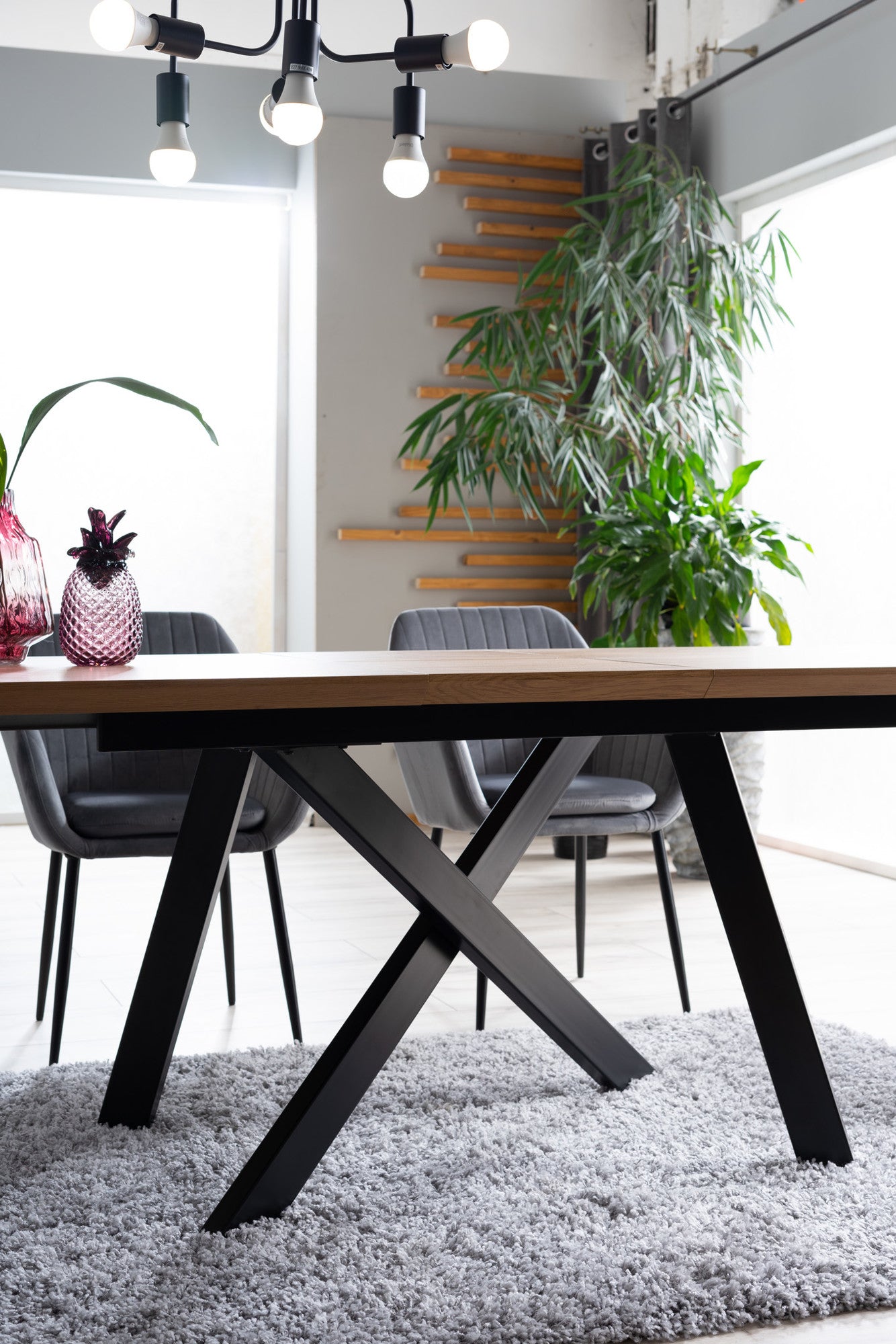 Kitchen Table West Ragusa | size: Length: 90cm, Width: 200cm, Height: 76cm | color: Black/Oak | image: 7 | variant: 1007814