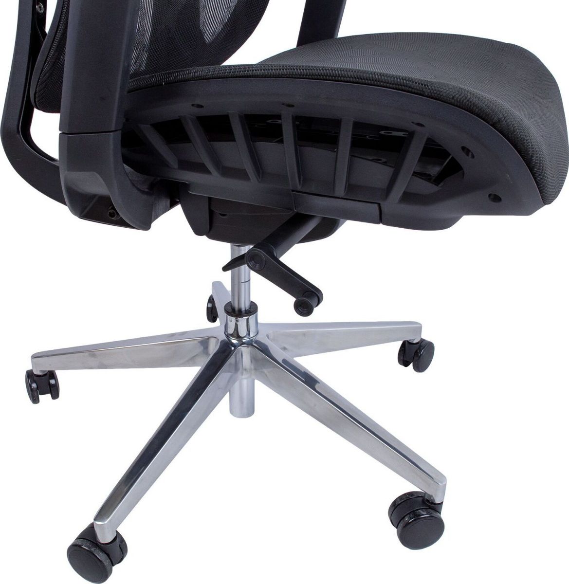 Office Chair East Hafnarfjorur | size: Width: 70cm, Height: 126cm, Depth: 70cm | color: Black | image: 9 | variant: 1005922