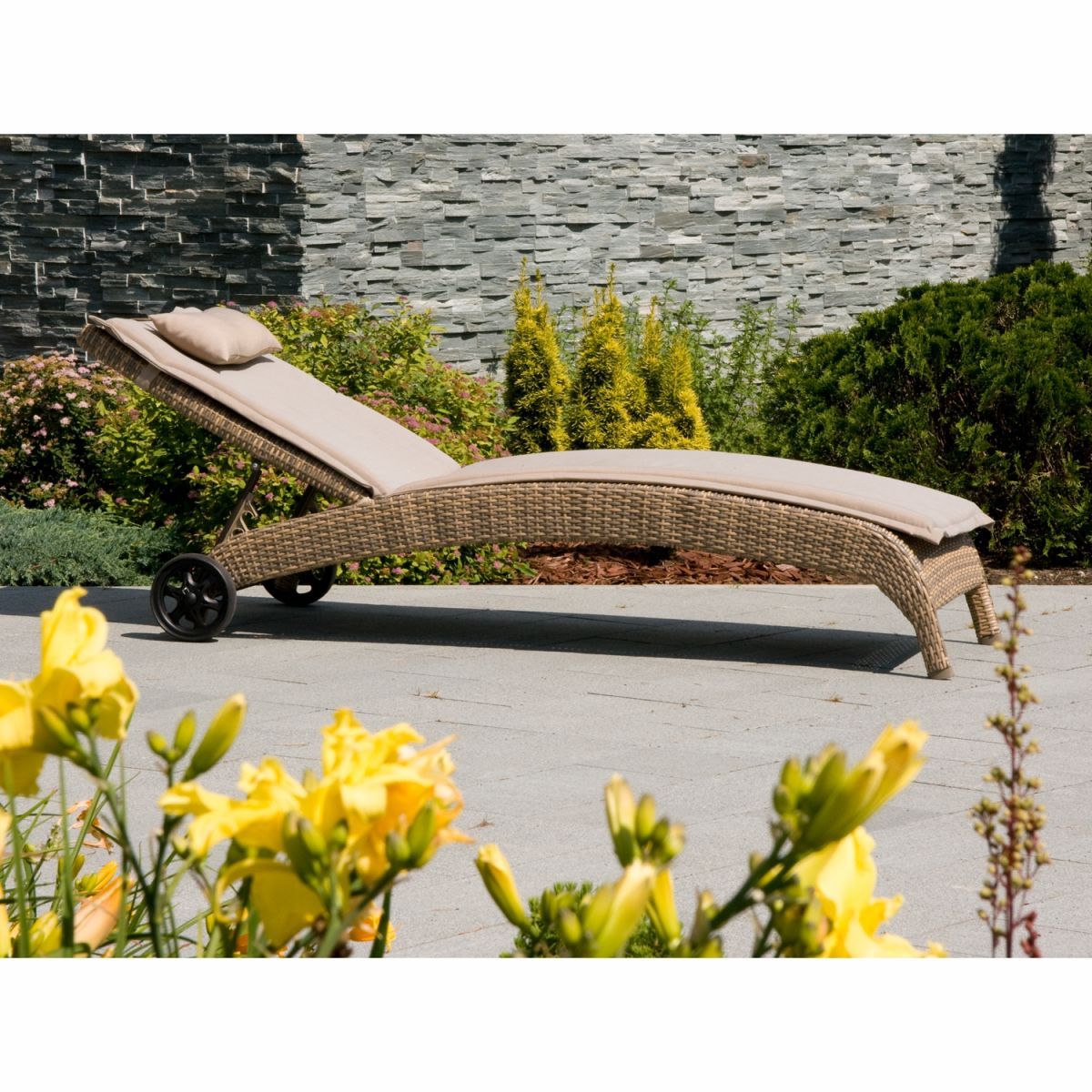 Sun Lounger Wicker | size: Length: 196cm, Width: 73cm, Height: 99cm | color: Brown | image: 3 | variant: 1002864