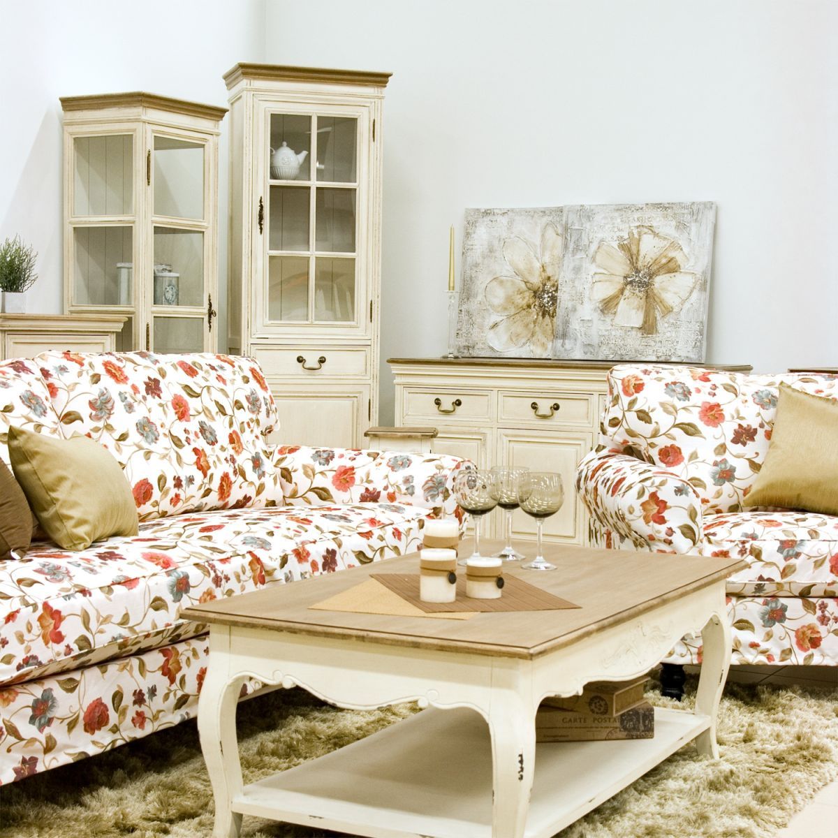Display Cabinet East Grantham | size: Width: 49cm, Height: 178cm, Depth: 39cm | color: White/Brown | image: 2 | variant: 1004988