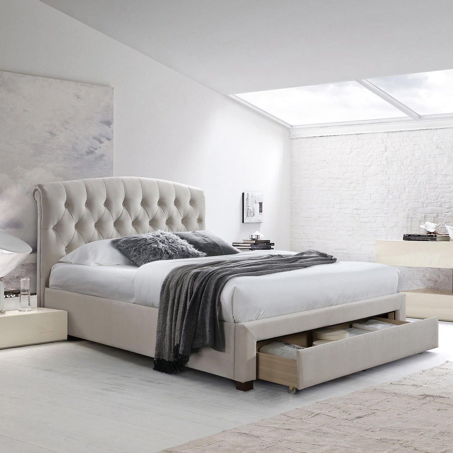 Double Bed Natalia 4 | size: Length: 224cm, Width: 168cm, Height: 119.5cm | color: Beige | image: 0 | variant: 1018051