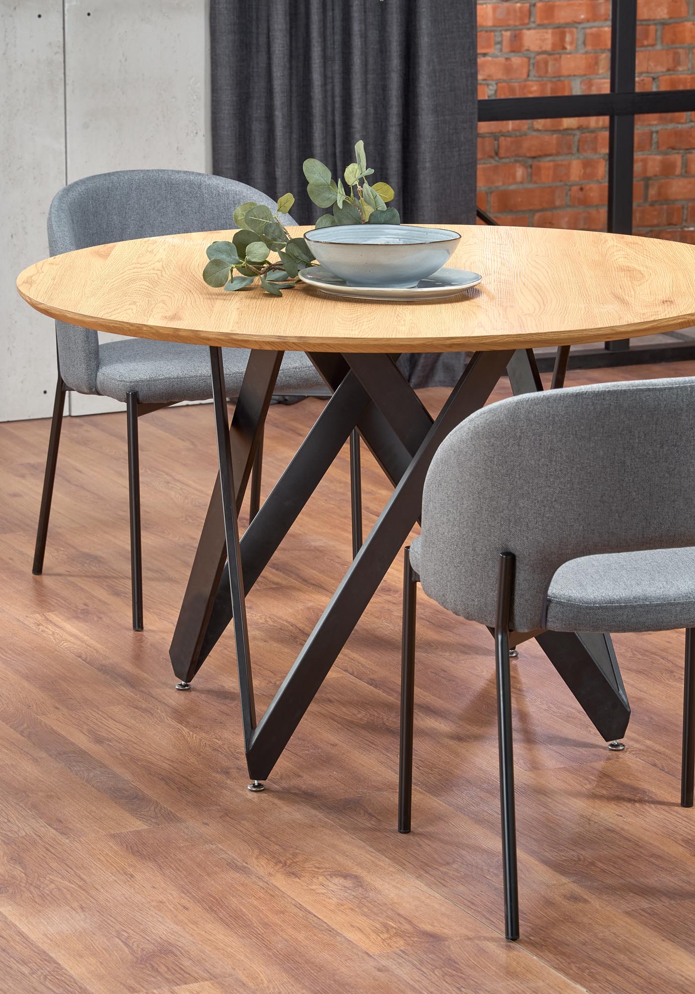 Kitchen Table Mozambik | size: Length: 120cm, Width: 120cm, Height: 75cm, Diameter: 120cm | color: Black/Oak | image: 5 | variant: 1011241