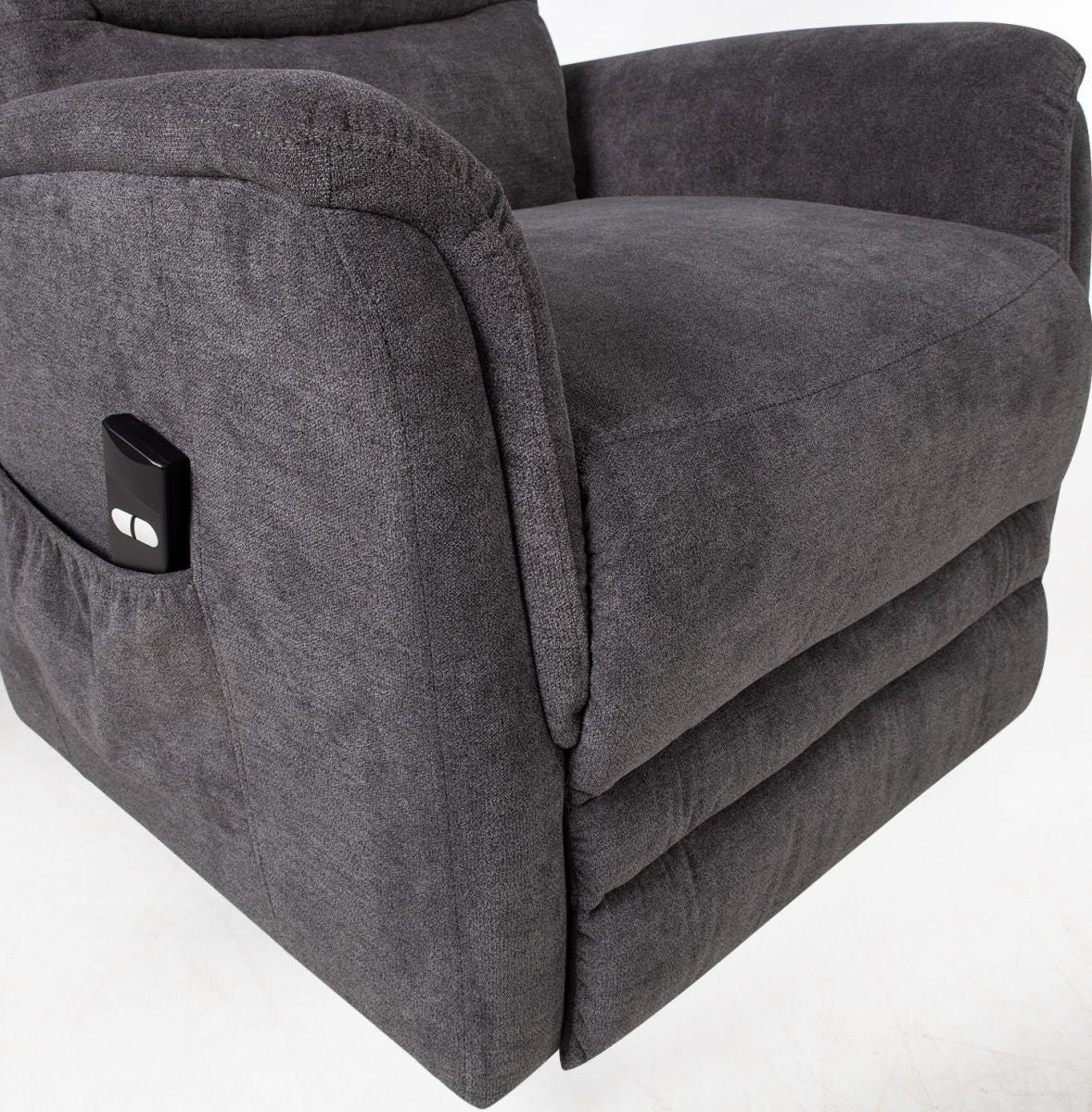 Lounge Chair Ashford | size: Width: 86cm, Height: 105cm, Depth: 79cm | color: Black | image: 5 | variant: 1000922