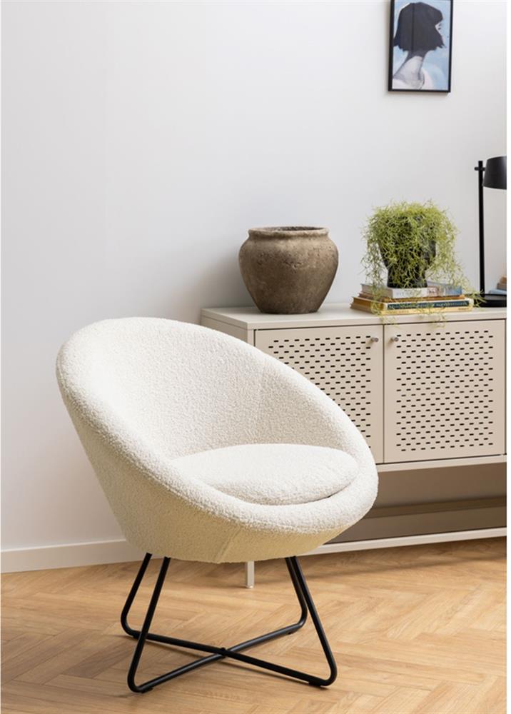 Lounge Chair East Maardu | size: Width: 82cm, Height: 81cm, Depth: 71cm | color: Cream color | image: 4 | variant: 1005959