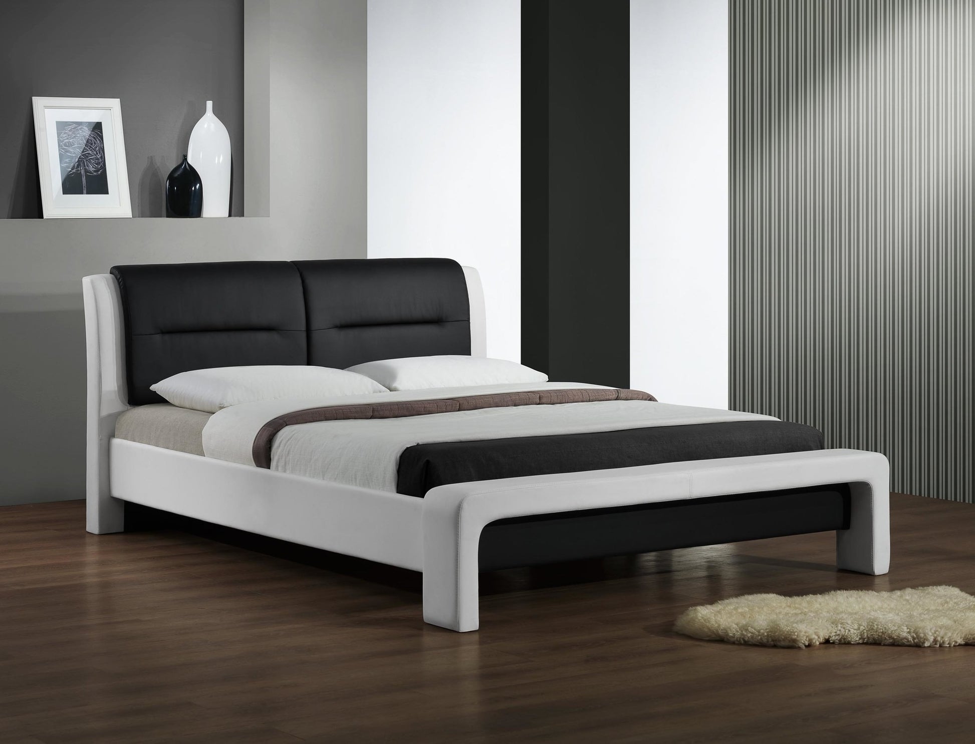 Single Bed East Baku | size: Length: 231cm, Width: 132cm, Height: 91cm | color: White/Black | image: 2 | variant: 1006674