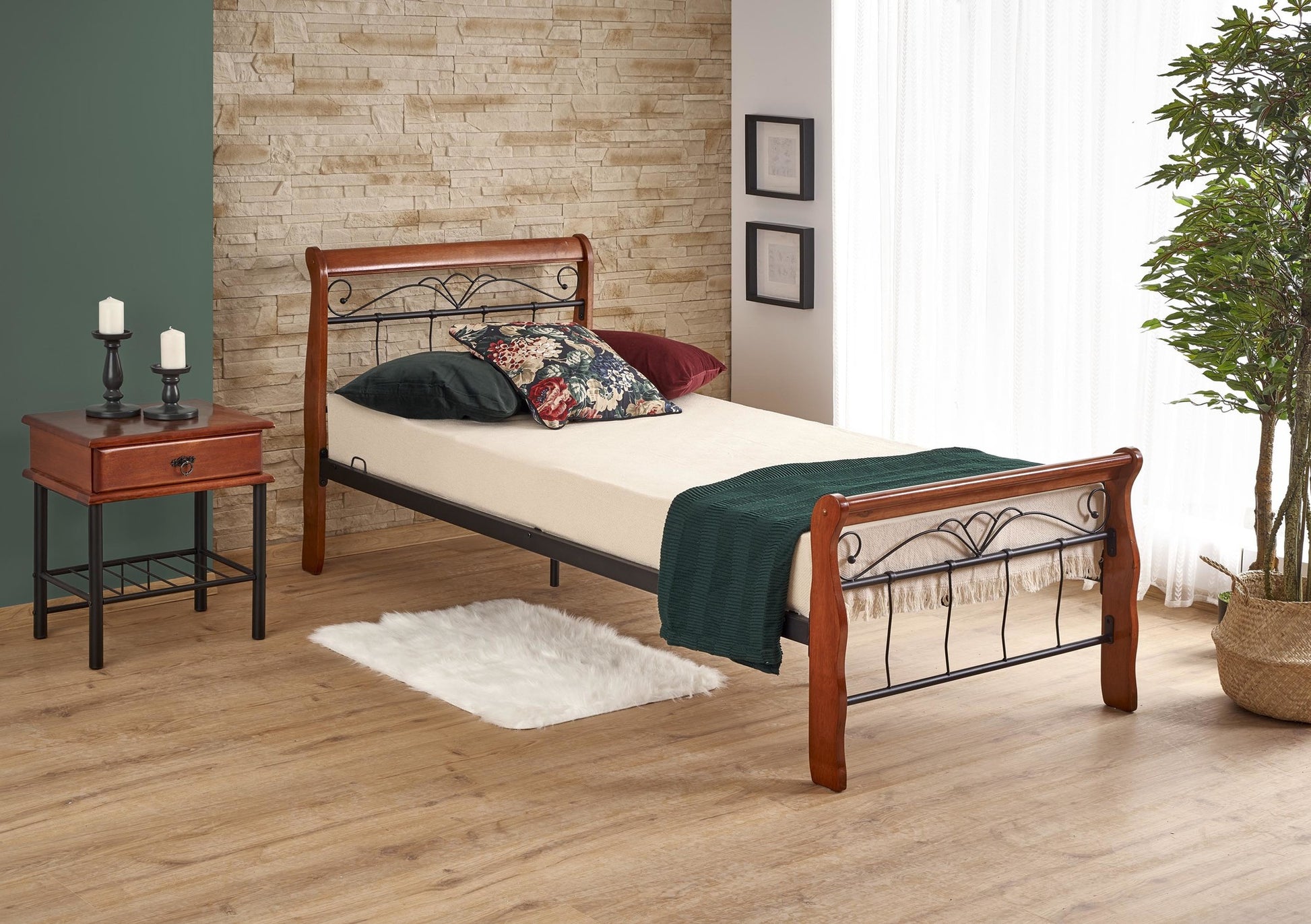 Single Bed East Benevento | size: Length: 204cm, Width: 93cm, Height: 91cm | color: Black/cherry wood | image: 2 | variant: 1006667