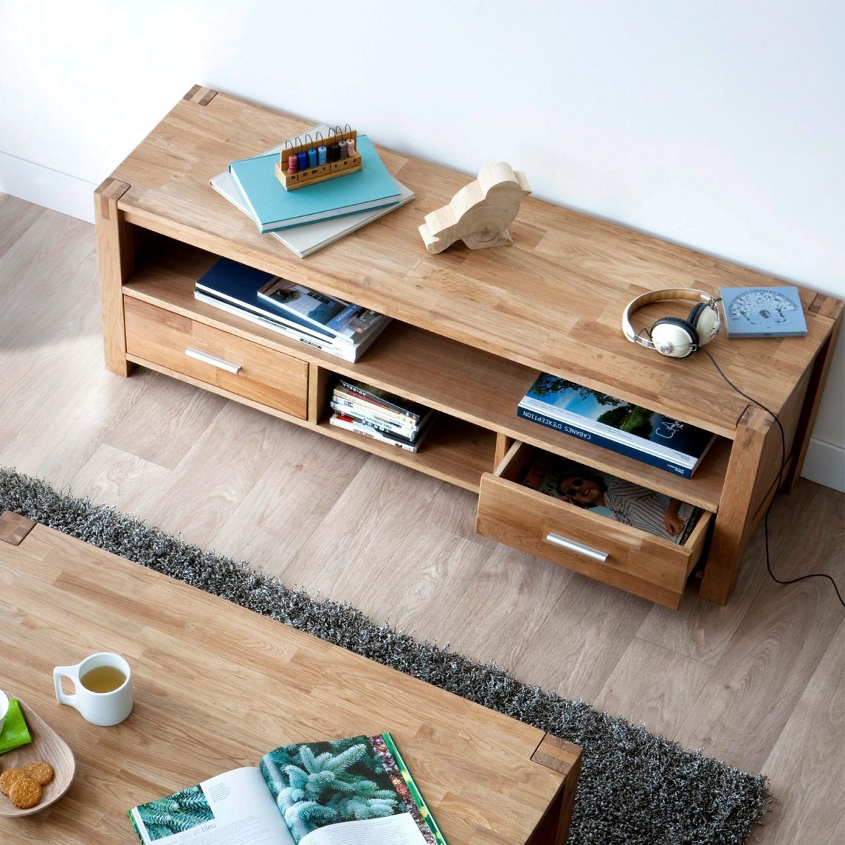 TV Table Drammen | size: Length: 40cm, Width: 140cm, Height: 45cm | color: Oak | image: 2 | variant: 1005046